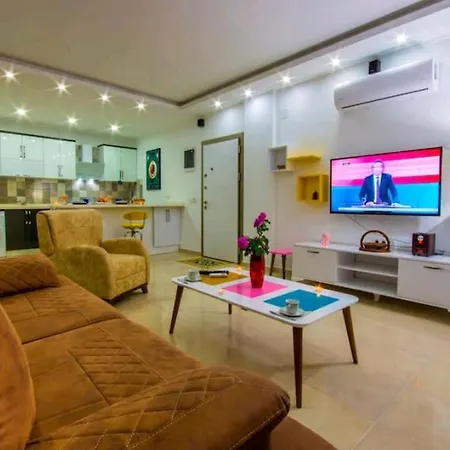 Villa Kasdenizmanzaraliisitmalihavuzlukorunaklivilla Kas